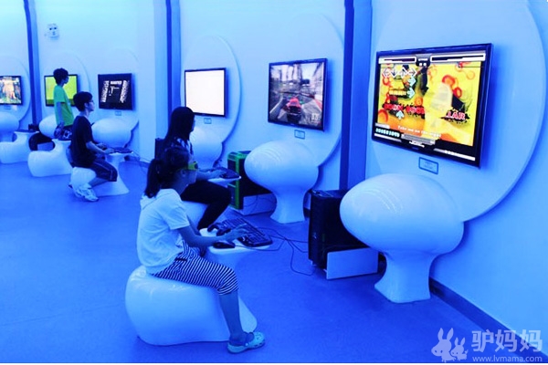动漫奇幻夜，与星月同游6