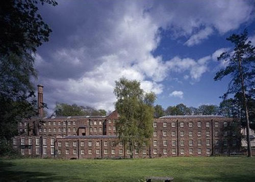 英国十大最著名的“鬼宅”(组图)3