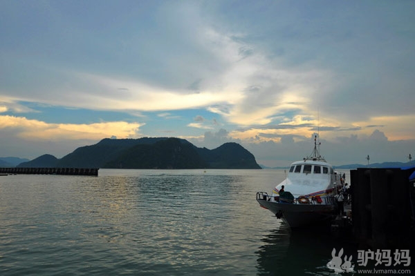 马来西亚海岛有哪些--蓝，是马来西亚海岛风光永恒的主题2