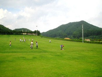 深圳光明滑草游乐园