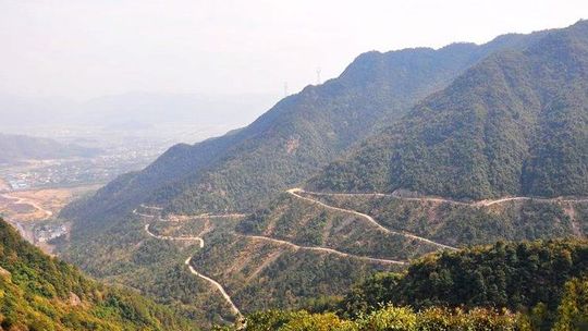 前童梁皇山