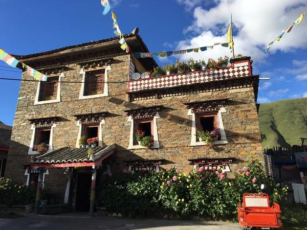 佛说：万法皆生，皆系缘份——偶然相遇，亚丁注定寻找一生16