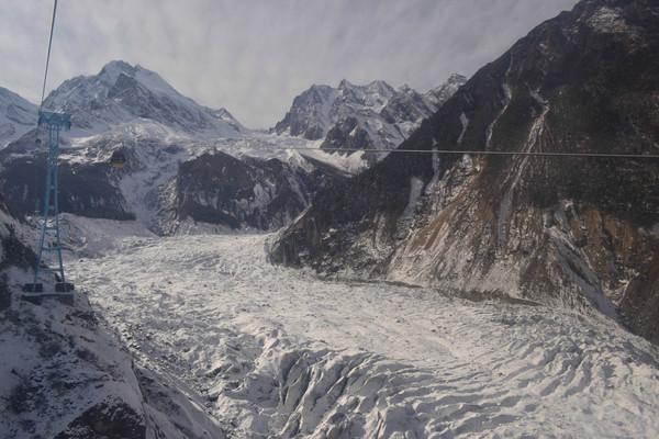 壮丽冰川，惬意温泉（冬季九寨海螺黄山行之海螺沟篇）2