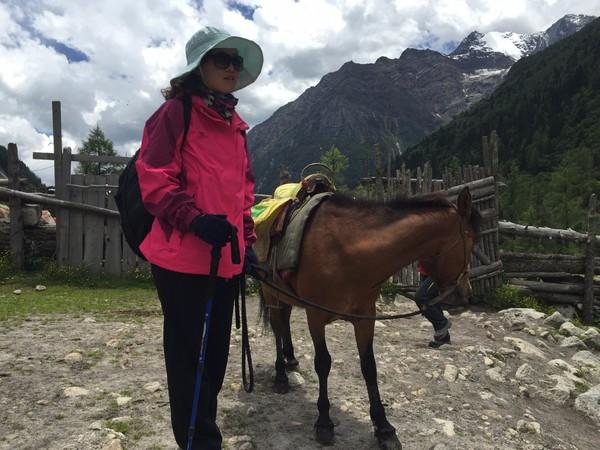 天堂与人间一步之遥——稻城亚丁成都13日19