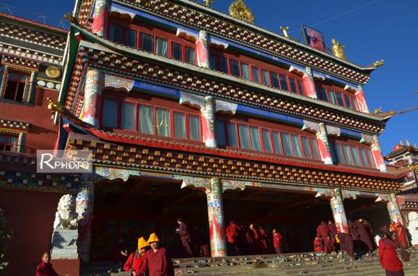 绛色佛国——色达23