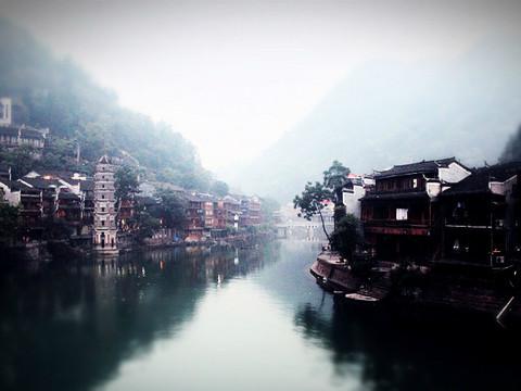 我们说好的，我却过了一个人的凤凰25