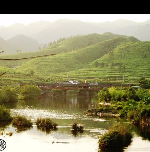 迟到七年的游记—烟雨婺源1