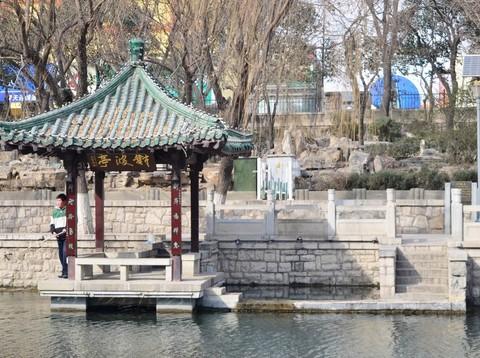 济南 泉水流到大明湖8