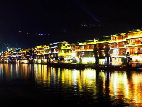 我们说好的，我却过了一个人的凤凰12