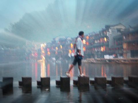 我们说好的，我却过了一个人的凤凰21