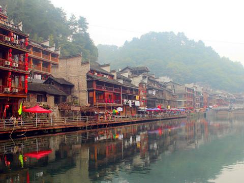 我们说好的，我却过了一个人的凤凰1