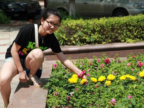 那年阳光很好，我们如此遇见，觉得你是另一个我。6