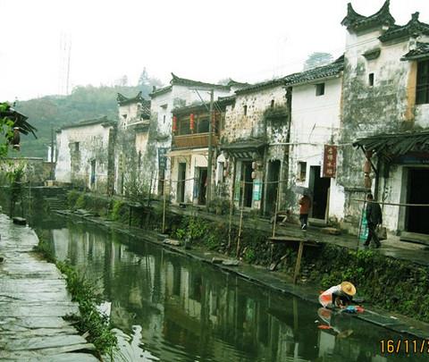 行走在婺源的秋天里23