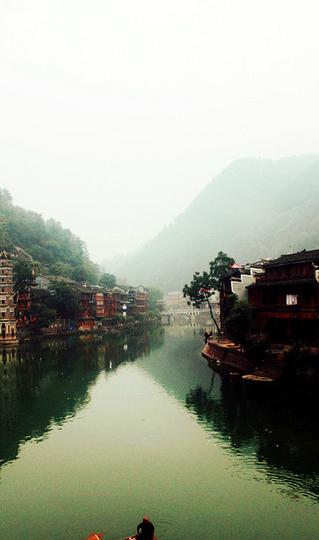 我们说好的，我却过了一个人的凤凰28