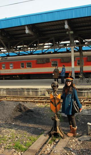 【从南京南到南京西的开往春天的绿皮火车—7012次列车】30