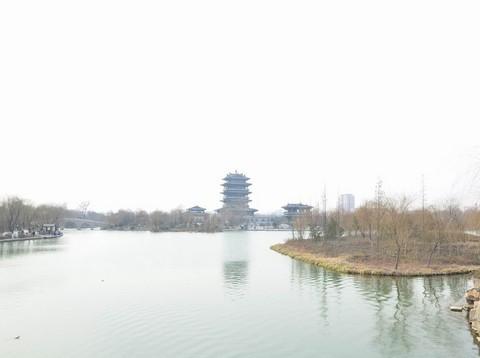 济南 泉水流到大明湖35