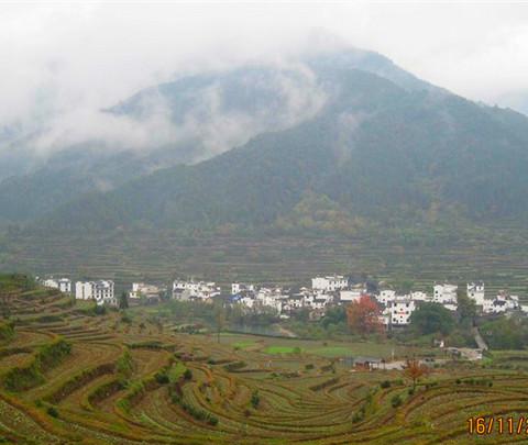 行走在婺源的秋天里8