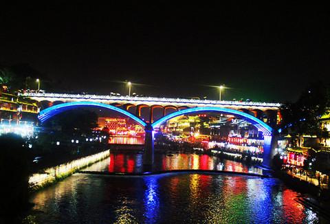 我们说好的，我却过了一个人的凤凰18