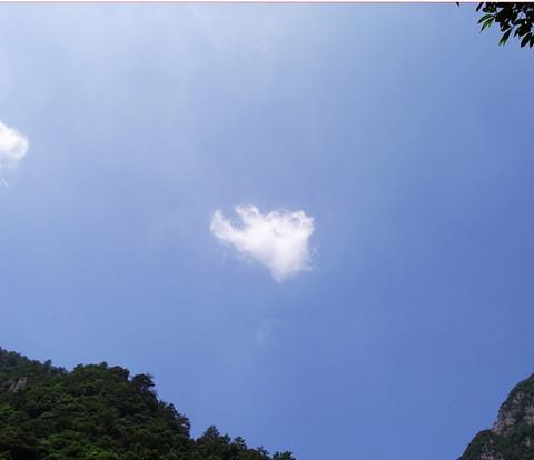 2011-07-03 福州十八重溪玩水-蓝天白云绿水11