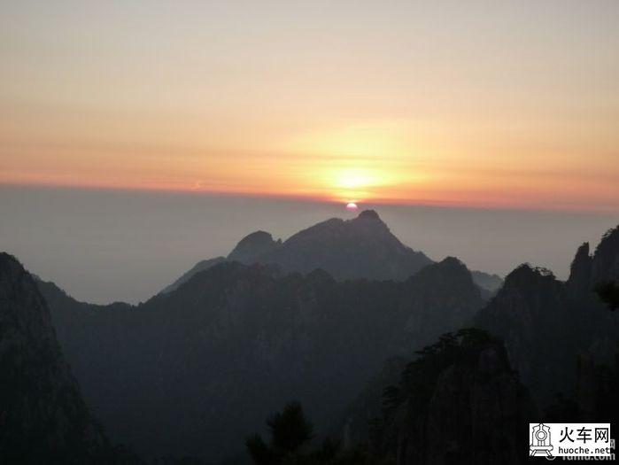 人间仙境,大美黄山(翡翠谷、宏村、黄山三日游)21